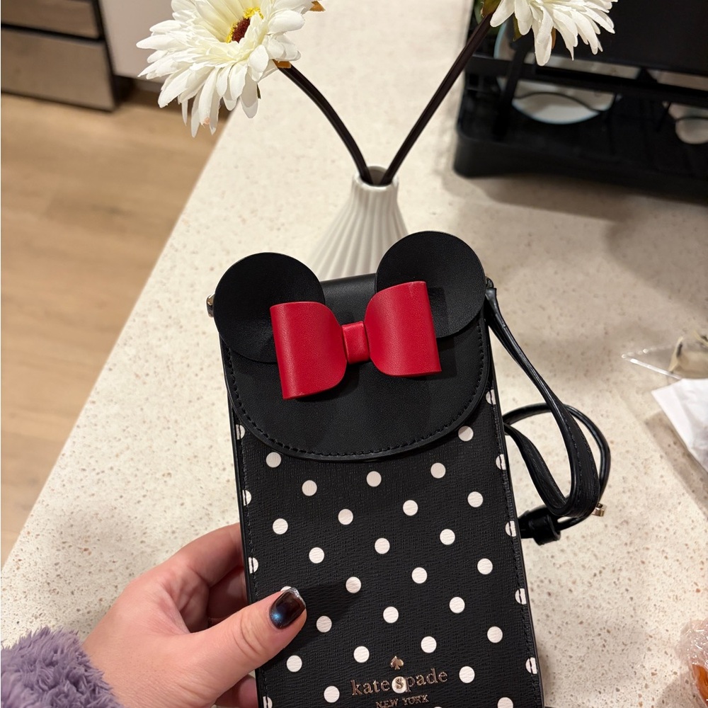 Kate Spade x Disney Minnie Mouse crossbody bag